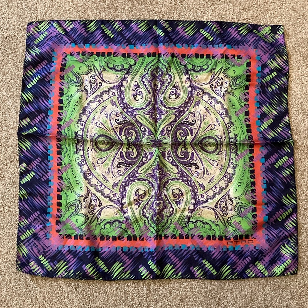 Etro Silk Scarf/Pocket Scarf Vintage EUC - Picture 2 of 5